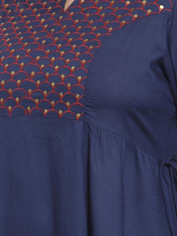 embroidered a-line kurta - 16838076 - Zoom Image - 4
