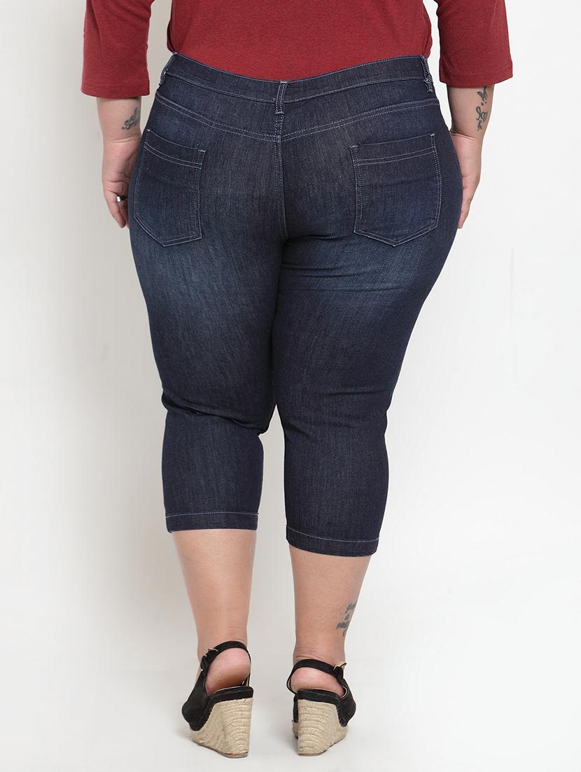 mid rise denim plus capri - 16838182 - Zoom Image - 3