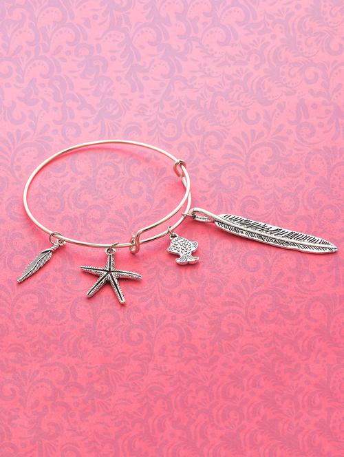 silver metal bangle bracelet - 16838292 - Very Small Image - 1