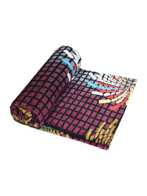 double bed warm and cozy flanno blanket - 16839079 - Standard Image - 3