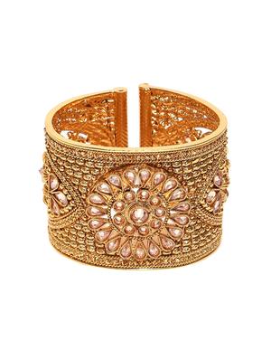 gold brass cuffs bracelet - 16839410 - Standard Image - 3