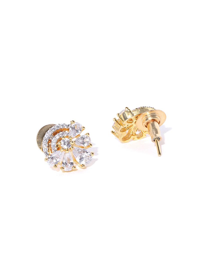 gold brass studs earring - 16840604 - Zoom Image - 3