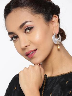 gold brass chandballi earring - 16840653 - Standard Image - 4