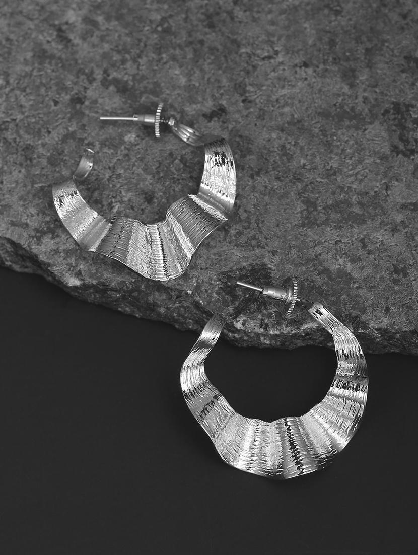 silver brass drop earring - 16840845 - Zoom Image - 1
