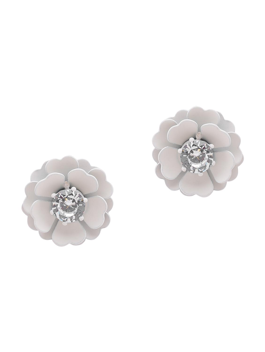 white metal studs earring - 16841824 - Zoom Image - 1
