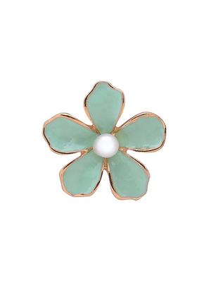 green metal studs earring - 16841857 - Standard Image - 3