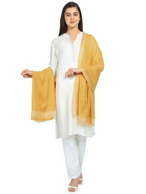yellow viscose stole - 16843749 - Standard Image - 3