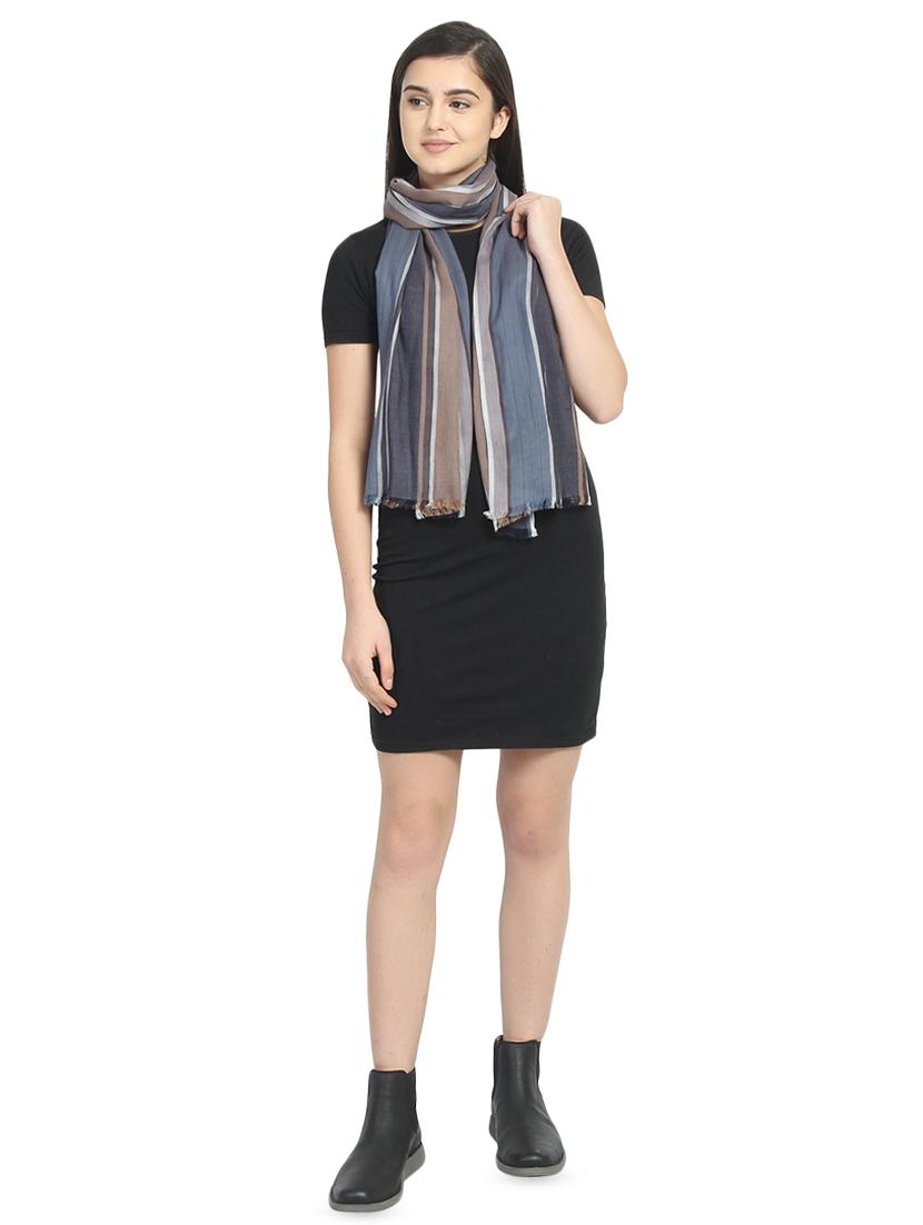 navy blue viscose stole - 16843778 - Zoom Image - 3