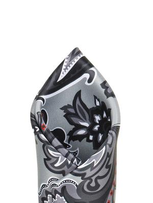 grey polyester pocketsquare - 16845367 - Standard Image - 4
