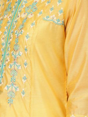embroidered a-line urta - 16846329 - Standard Image - 4