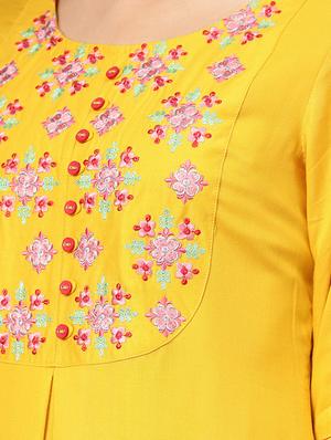 embroidered a-line kurta - 16846356 - Standard Image - 4