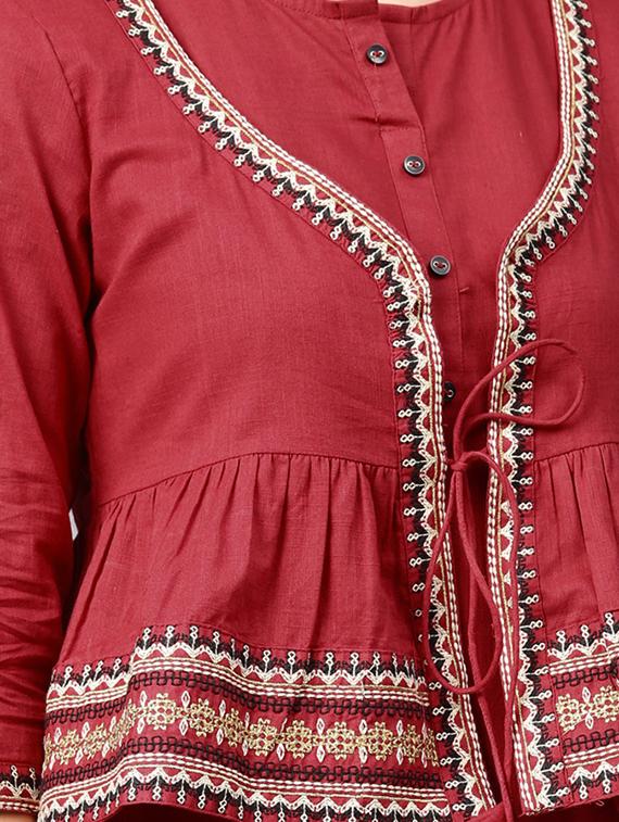 embroidered straight kurta - 16846372 - Zoom Image - 4