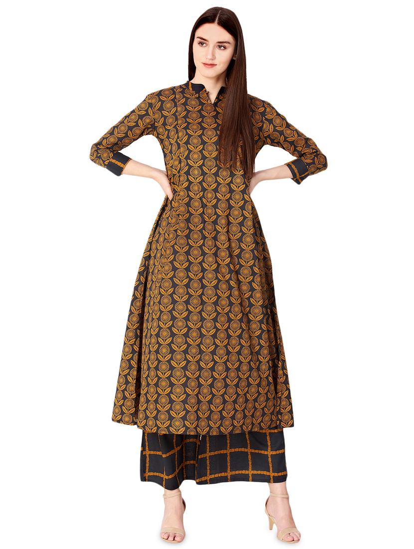 floral kurta palazzo set - 16847229 - Zoom Image - 1