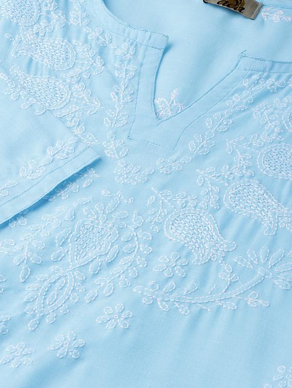 chikankari straight kurti - 16847881 - Zoom Image - 5
