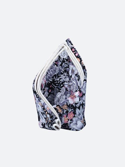 grey cotton pocketsquare - 16847966 - Very Small Image - 1