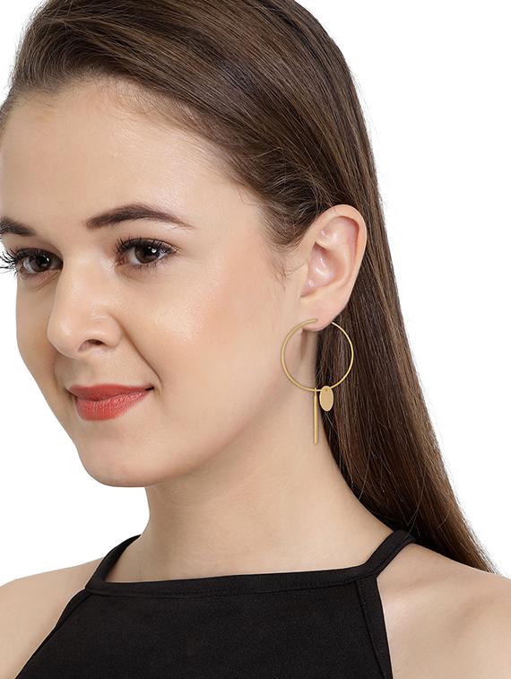 gold metal drop earring - 16848060 - Zoom Image - 3