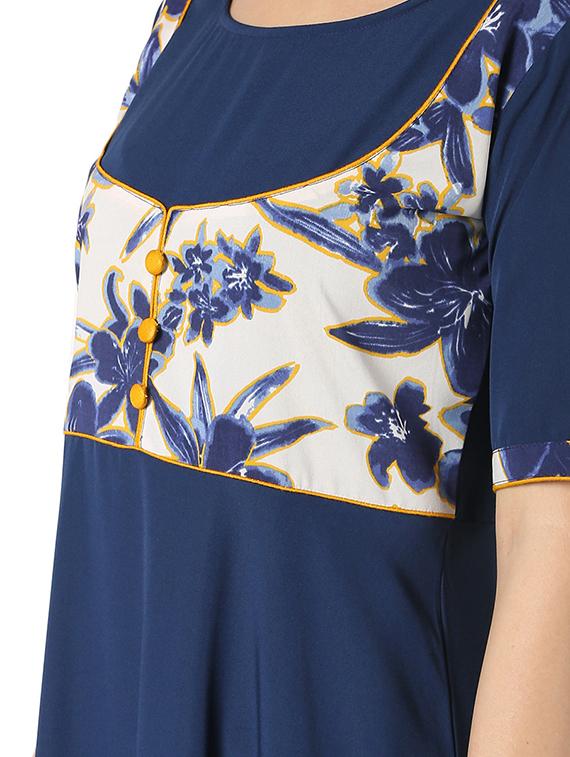 contrast yoke flared kurta - 16849228 - Zoom Image - 4