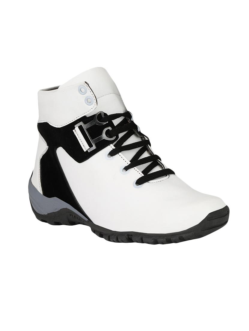 white leatherette low ankle boots - 16856895 - Zoom Image - 1