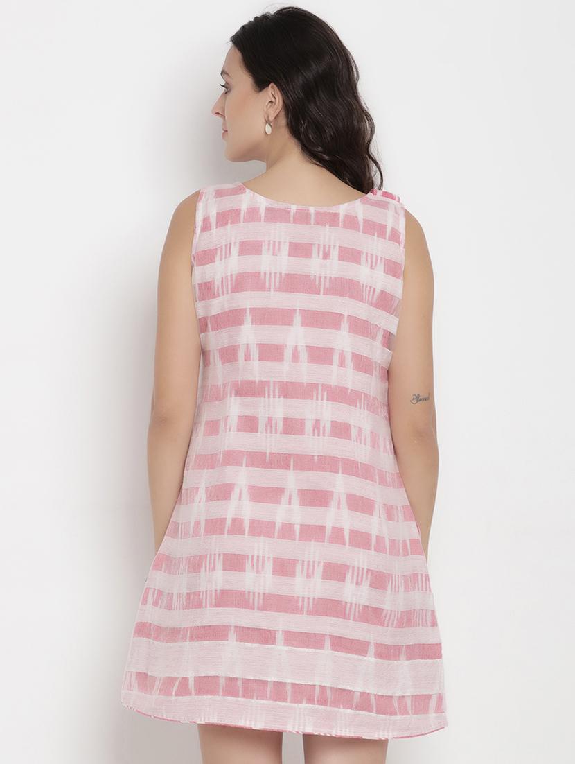 round neck striped dress - 16860061 - Zoom Image - 3