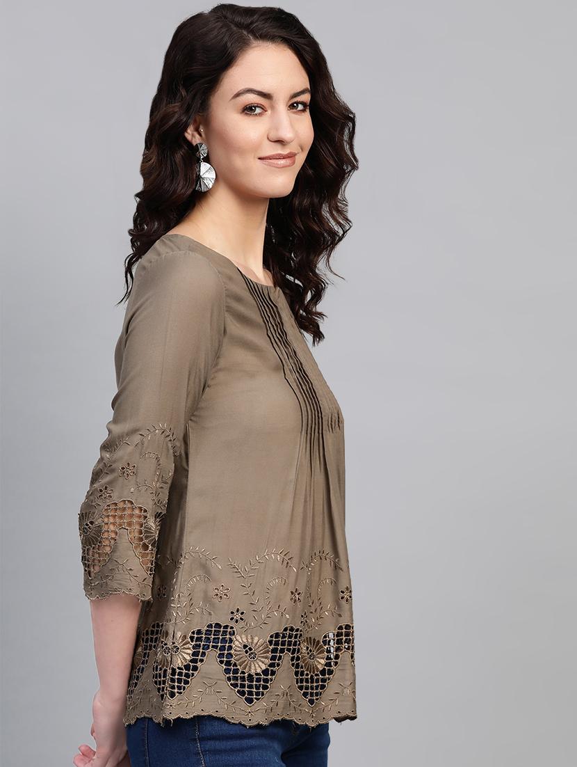tonal embroidered straight kurti - 16860824 - Zoom Image - 2