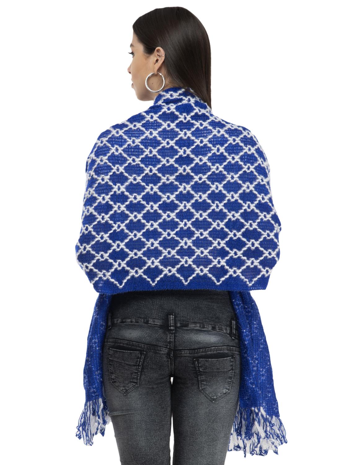 self design woolen reversible shawl - 16864640 - Zoom Image - 3