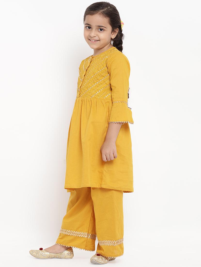 yellow cotton suit set - 16866372 - Zoom Image - 2