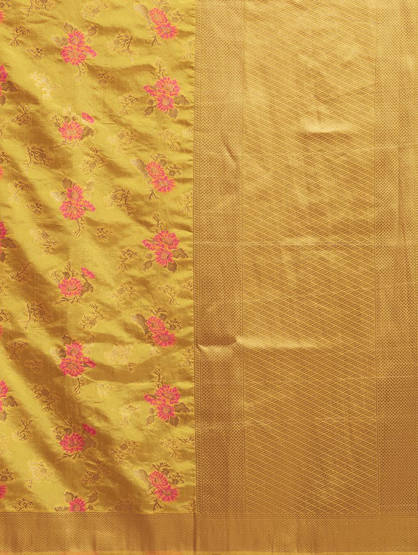 floral kanjivaram saree with blouse - 16870128 - Zoom Image - 6