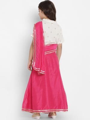 pink silk blend plain saree - 16871603 - Standard Image - 3