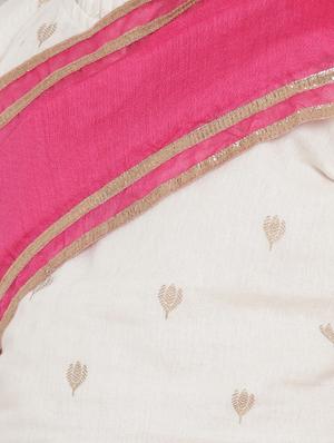 pink silk blend plain saree - 16871603 - Standard Image - 4