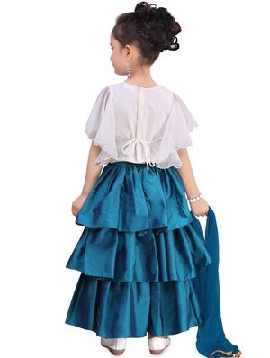 green satin lehnga choli - 16871657 - Standard Image - 3