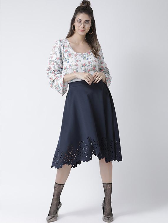 high rise scallop hem flared skirt - 16877561 - Zoom Image - 4