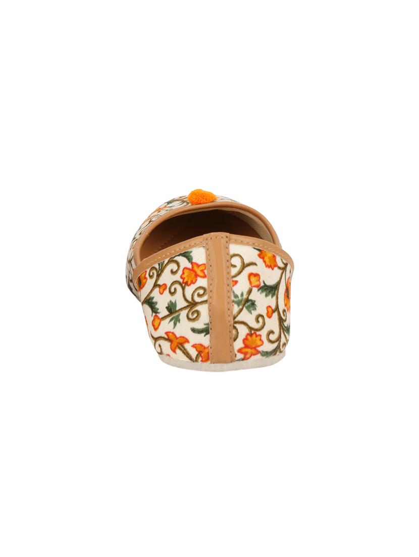 orange slip on jutis - 16878146 - Zoom Image - 3