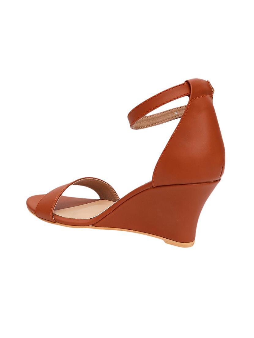 tan closed back wedges - 16879658 - Zoom Image - 2
