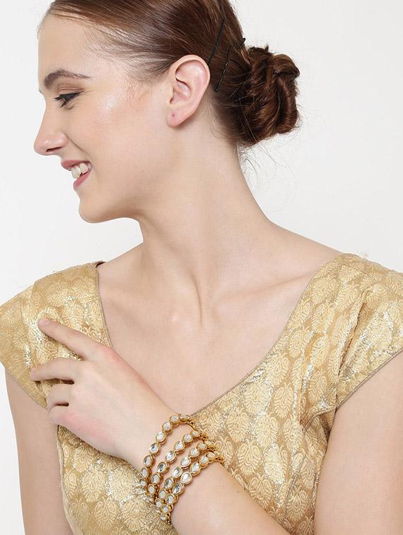 gold metal bangle - 16880042 - Zoom Image - 4