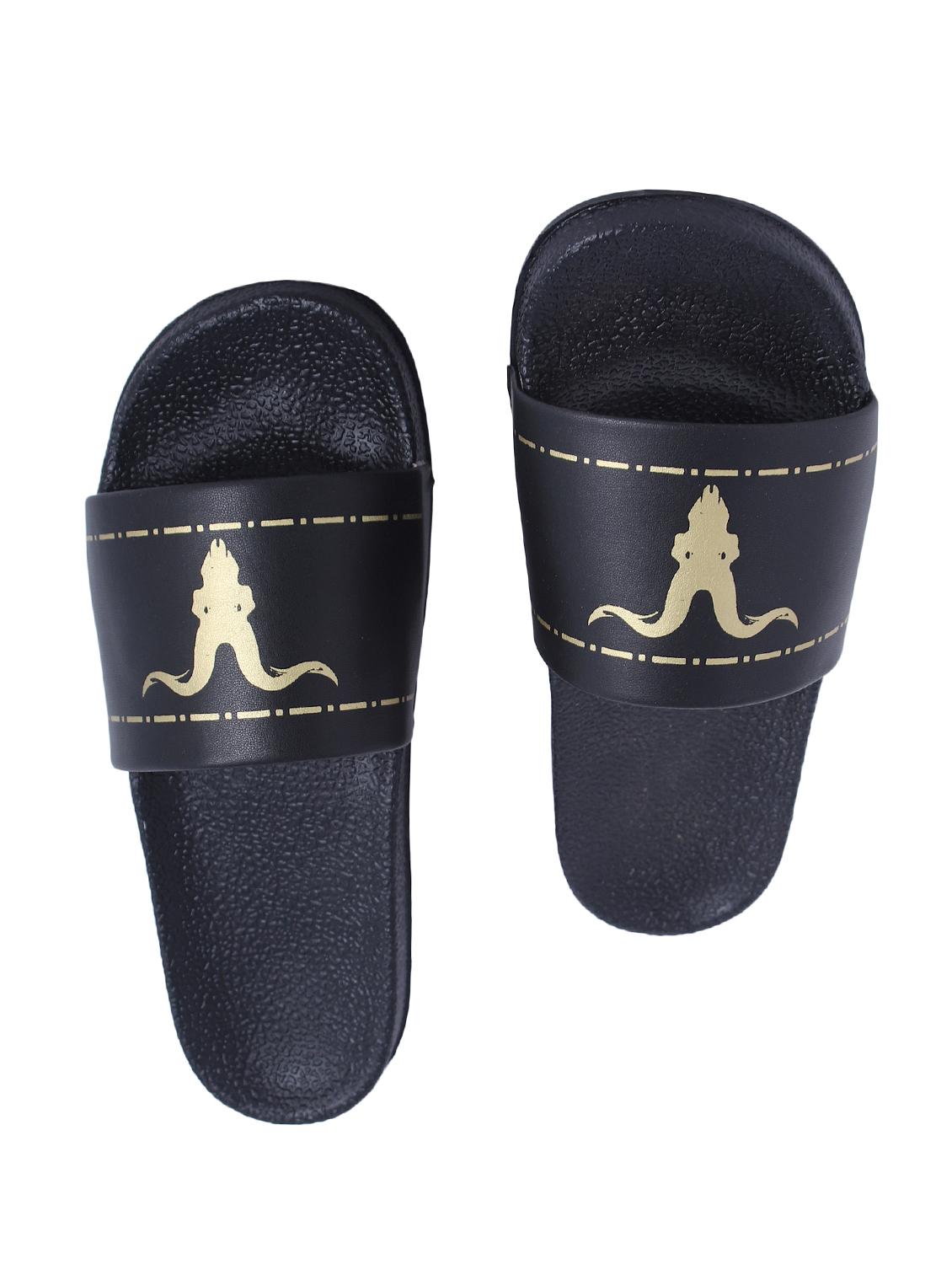 black leatherette slip on flip flops - 16880352 - Zoom Image - 4
