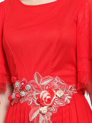 applique enhanced cape sleeves maxi dress - 16882493 - Standard Image - 4