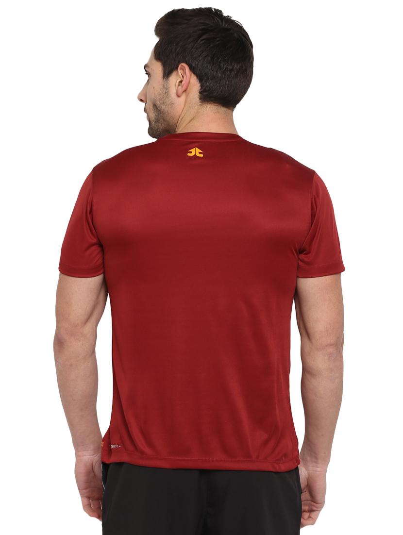 red typographic chest print t-shirt - 16883154 - Zoom Image - 3