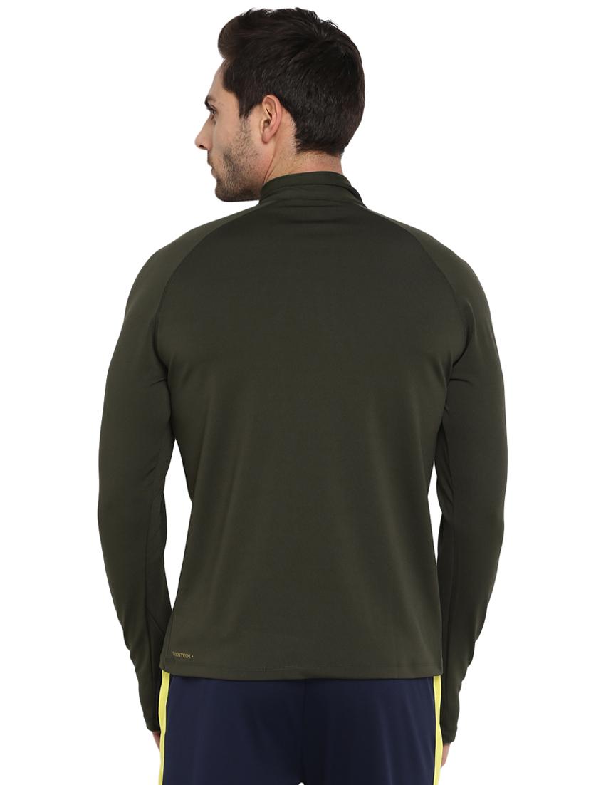 green solid thumb hole t-shirt - 16883166 - Zoom Image - 2