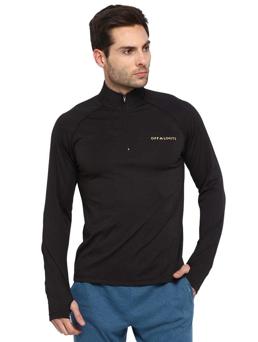 black solid thumb hole t-shirt - 16883168 - Zoom Image - 1
