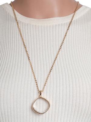 gold metal chain necklace - 16884192 - Standard Image - 4