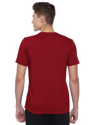 red printed t-shirt - 16886327 - Standard Image - 3