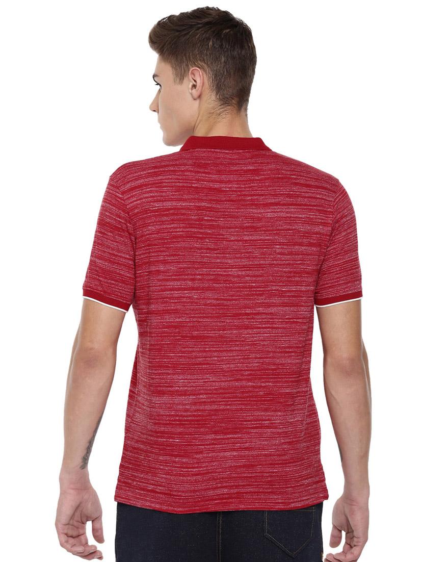 red collared t-shirt - 16886358 - Zoom Image - 3