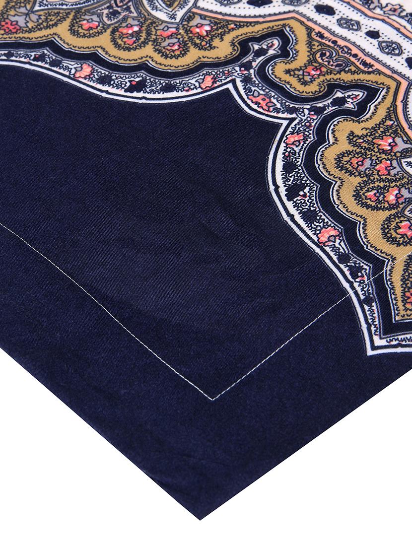 pure cotton double bedsheet with two matching pillow covers - 16887429 - Zoom Image - 3
