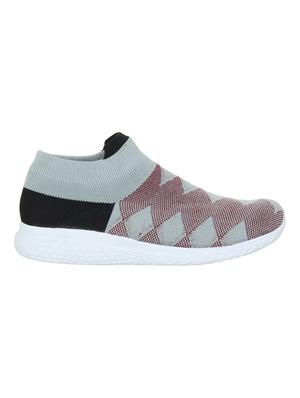 maroon slip no sport shoes - 16888236 - Standard Image - 2