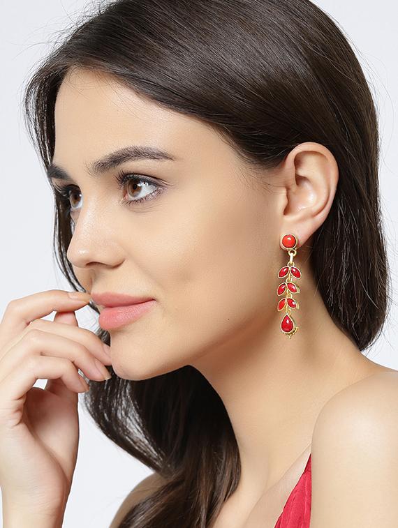 red metal drop earring - 16889058 - Zoom Image - 4