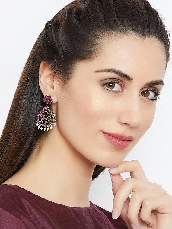 pink brass drop earring - 16889105 - Zoom Image - 3
