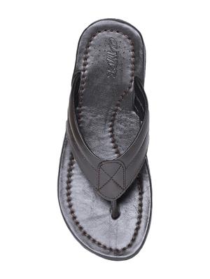 brown toe separator slippers - 16889238 - Standard Image - 4