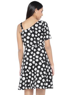 single shoulder floral a-line dress - 16889823 - Standard Image - 3