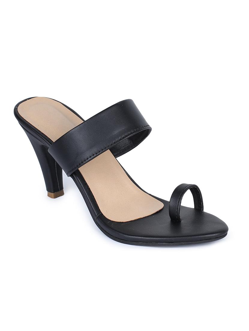 black one toe sandals - 16890041 - Zoom Image - 1