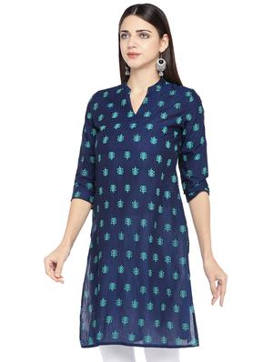 floral straight kurta - 16890815 - Standard Image - 2